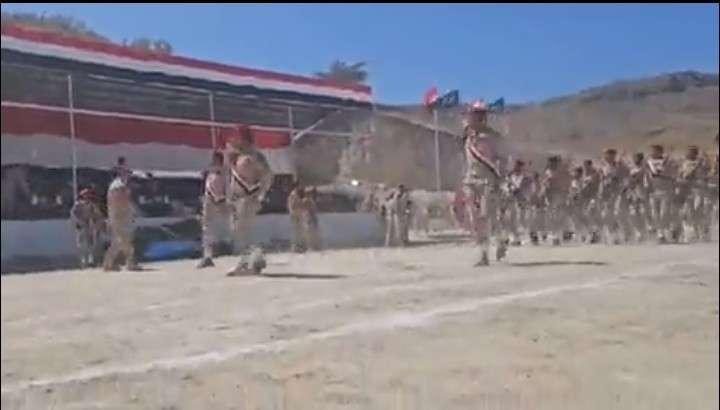 الحوثيون يستهدفون حفل عسكري في صعدة