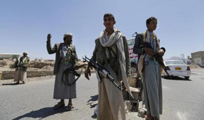 الحوثيون يحكمون سيطرتهم على أقسام الشرطة بصنعاء - والأمن الخاص وحماية المنشآت والجوازات والأمن السياسي والقومي المرحلة التالية