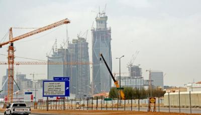 أزمة شركات المقاولات السعودية ( بن لادن - أوجيه ) تهدد الآلاف من العاملين