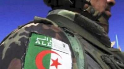 مقتل 12 عسكرياً إثر سقوط مروحيتهم جنوب الجزائر