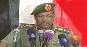رئيس هيئة الأركان السوداني  وقائد القوات البرية  يزوران قاعدة العند بمحافظة لحج